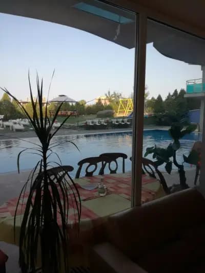 ХОТЕЛ "СЪНСЕТ БИЙЧ"