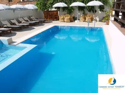 Ema Hotel
