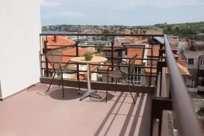 Ema Hotel