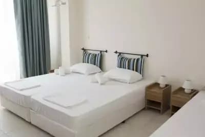 Ema Hotel