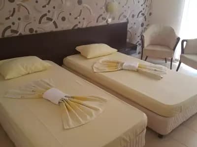 Ema Hotel