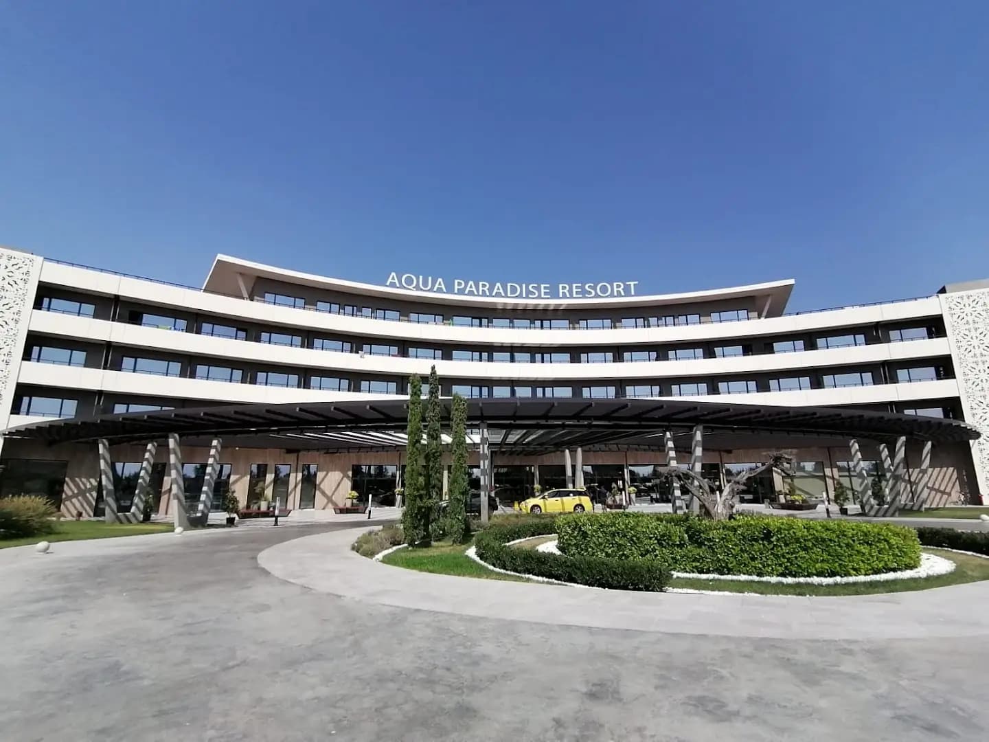 Aqua Paradise Resort & Aqua Park