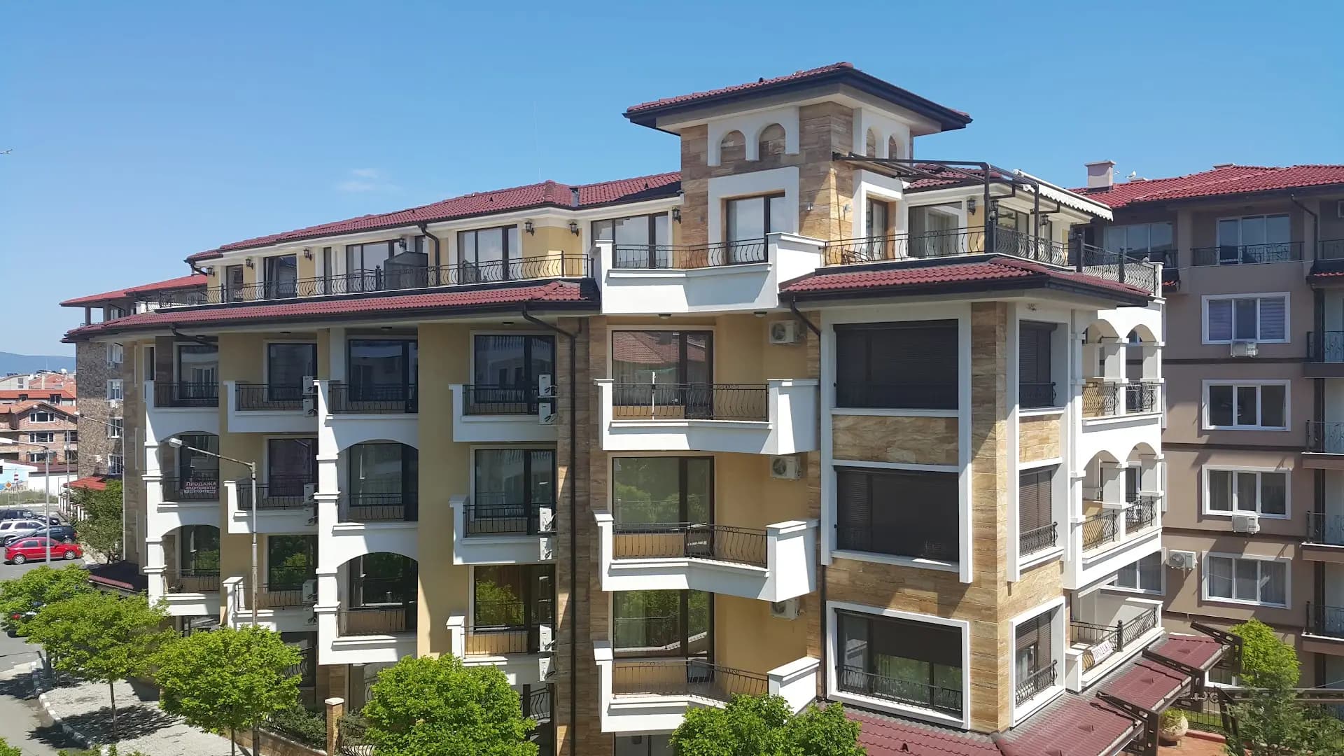 ApartComplex Rich 3