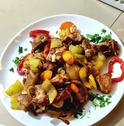 Бистро и семеен хотел "Ламбрино"