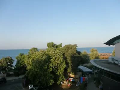 Paradise Hotel & Relax Center
