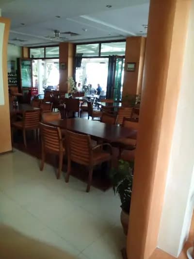 Paradise Hotel & Relax Center