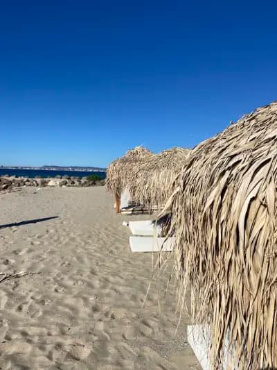Onyx Beach Residence - Free Parking & Beach Access