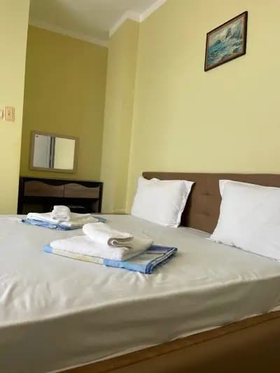 Hotel Laguna - Guest House