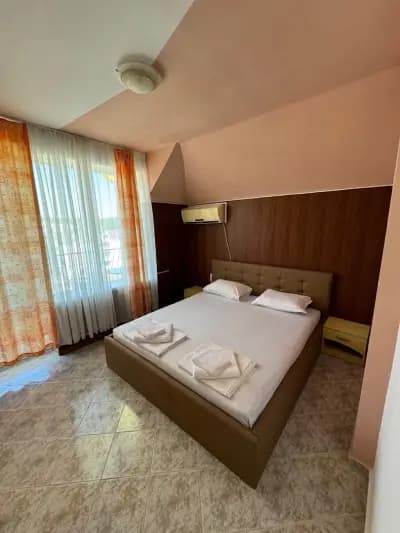Hotel Laguna - Guest House
