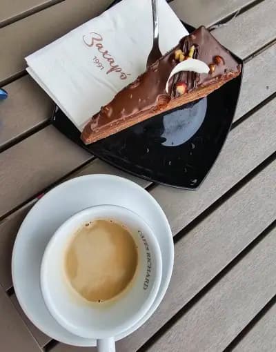 Кафе сладкарница Захаро, Поморие