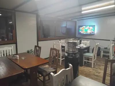 Ресторант Family & Friends