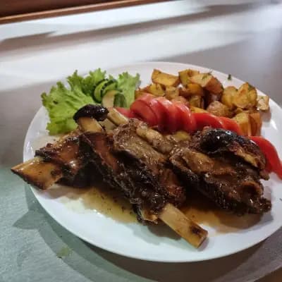 Снекбар „Вихрен“
