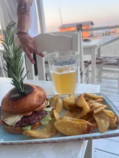 PRIMEA BEACH BISTRO