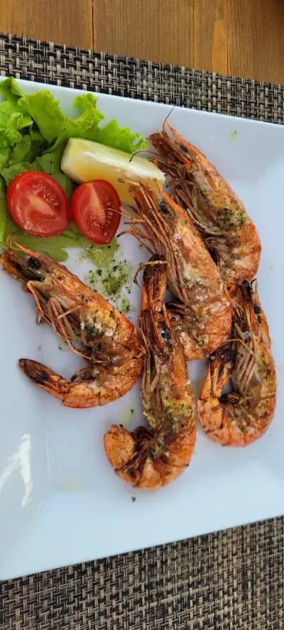 Oliva Fish &Grill