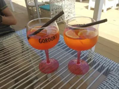 Waves Beach Bar & Restaurant