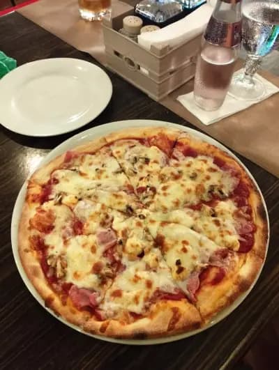 Unicato Bar&Dinner Ресторант "Уникато" Приморско