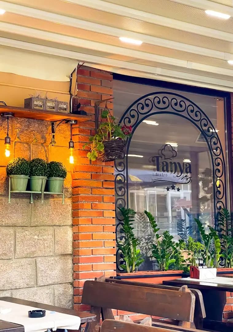 Bistro Tanya