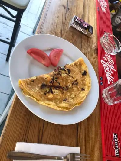 Restaurant & Bar Tarfa Garden / Ресторант и Бар Тарфа Гардън