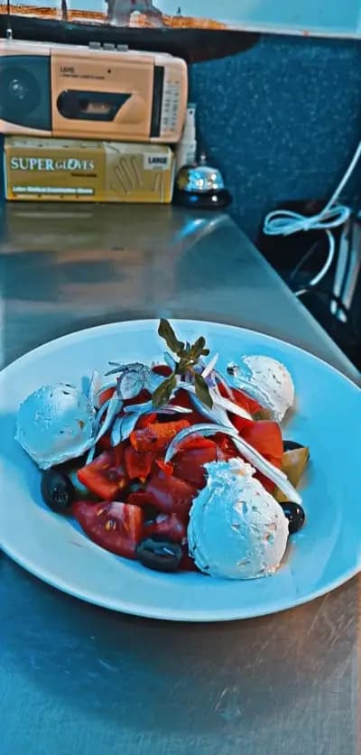 Restaurant & Bar Tarfa Garden / Ресторант и Бар Тарфа Гардън