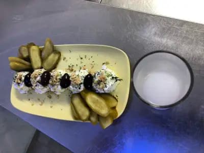 Restaurant & Bar Tarfa Garden / Ресторант и Бар Тарфа Гардън