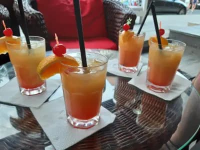 Cuba Libre Bar