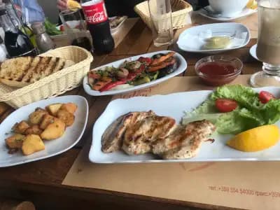 Fish & BBQ Restaurant