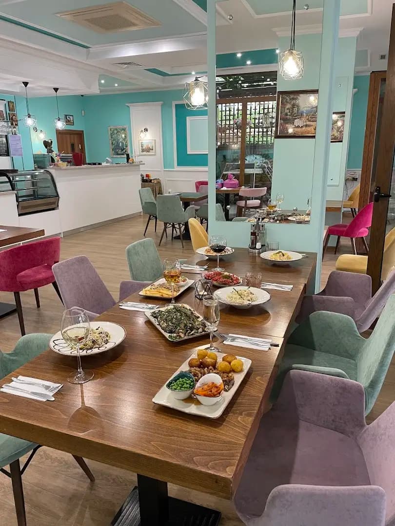 Lotti food & drinks