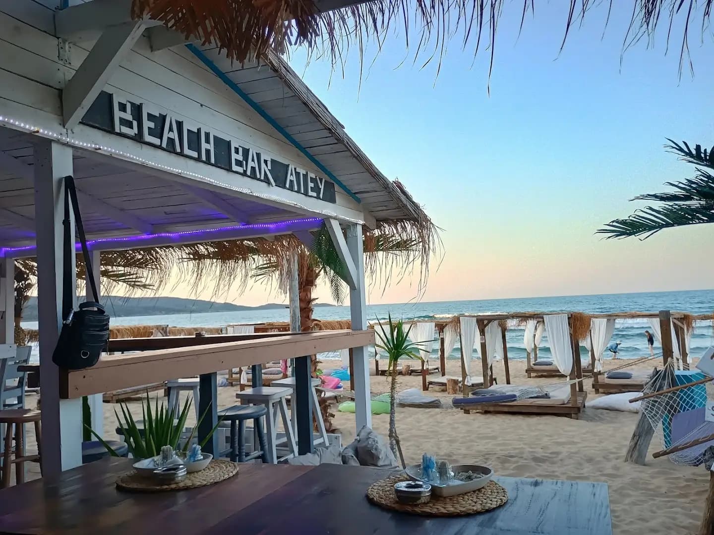 Beach Bar Atey