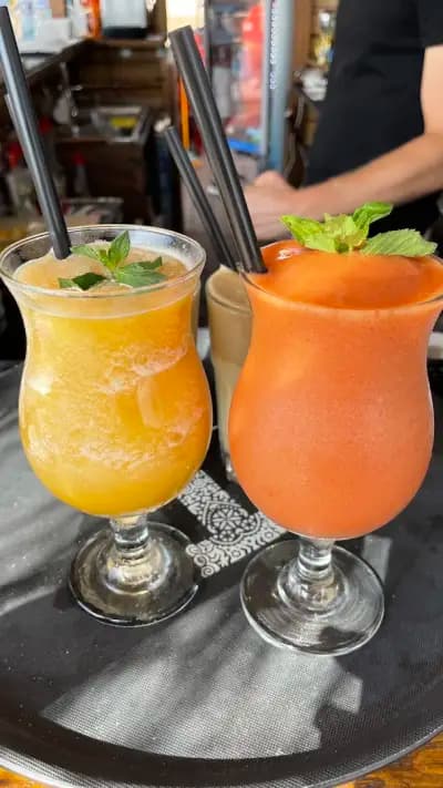 EX BEACH BAR