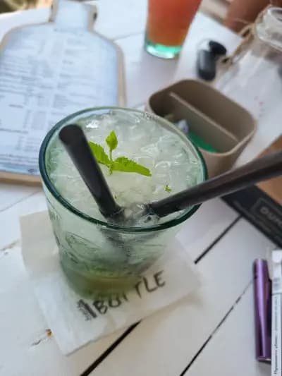 Beach bar BOTTLE