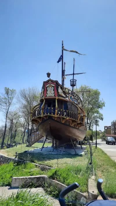 Ресторант Кръст