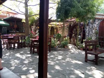 Ресторант Кръст