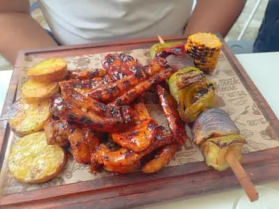 Matis bar and Grill