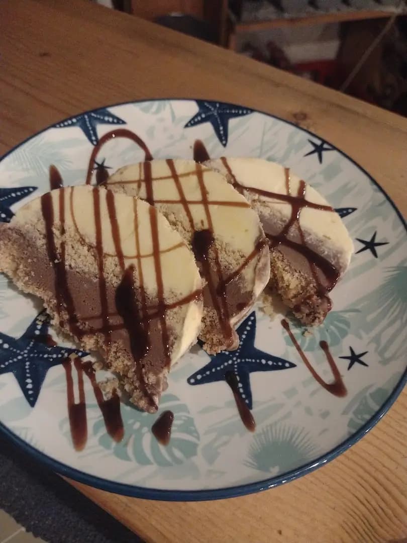 Mayak Pizza Bar & Dinner