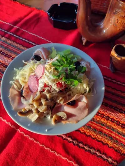 Mayak Pizza Bar & Dinner