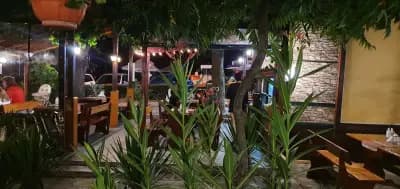 Bistro/Guesthouse KIPARIS