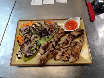 Bistro/Guesthouse KIPARIS