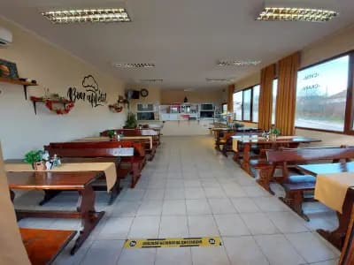 Bistro ,,ВКУСОТИЯТА''