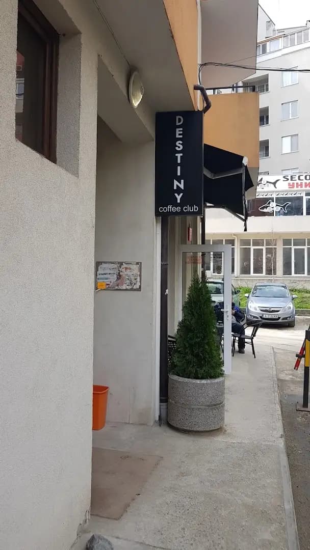 Cafe club Destiny