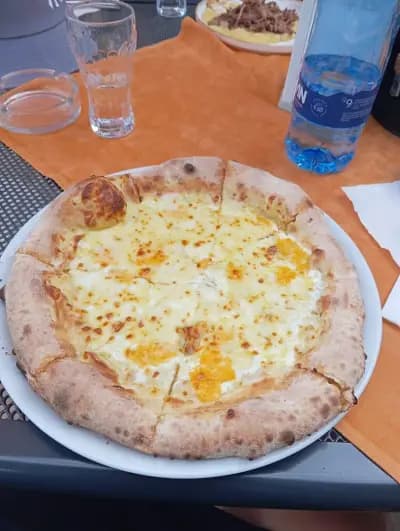 Ресторант и пицария Верони