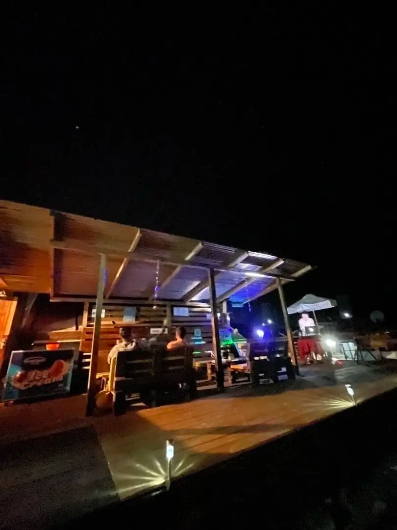 Beach Bar - End of the world