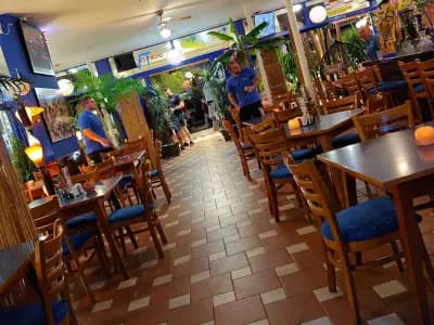 Las Palmas Bar and Dinner
