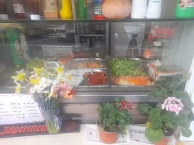 Сандвичарникь