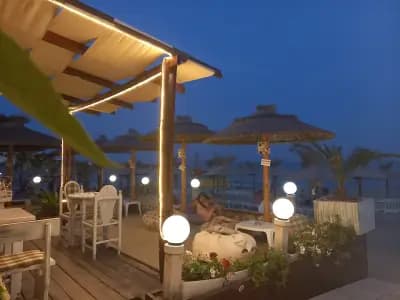 La Cubanita En El Mar Sveti Vlas