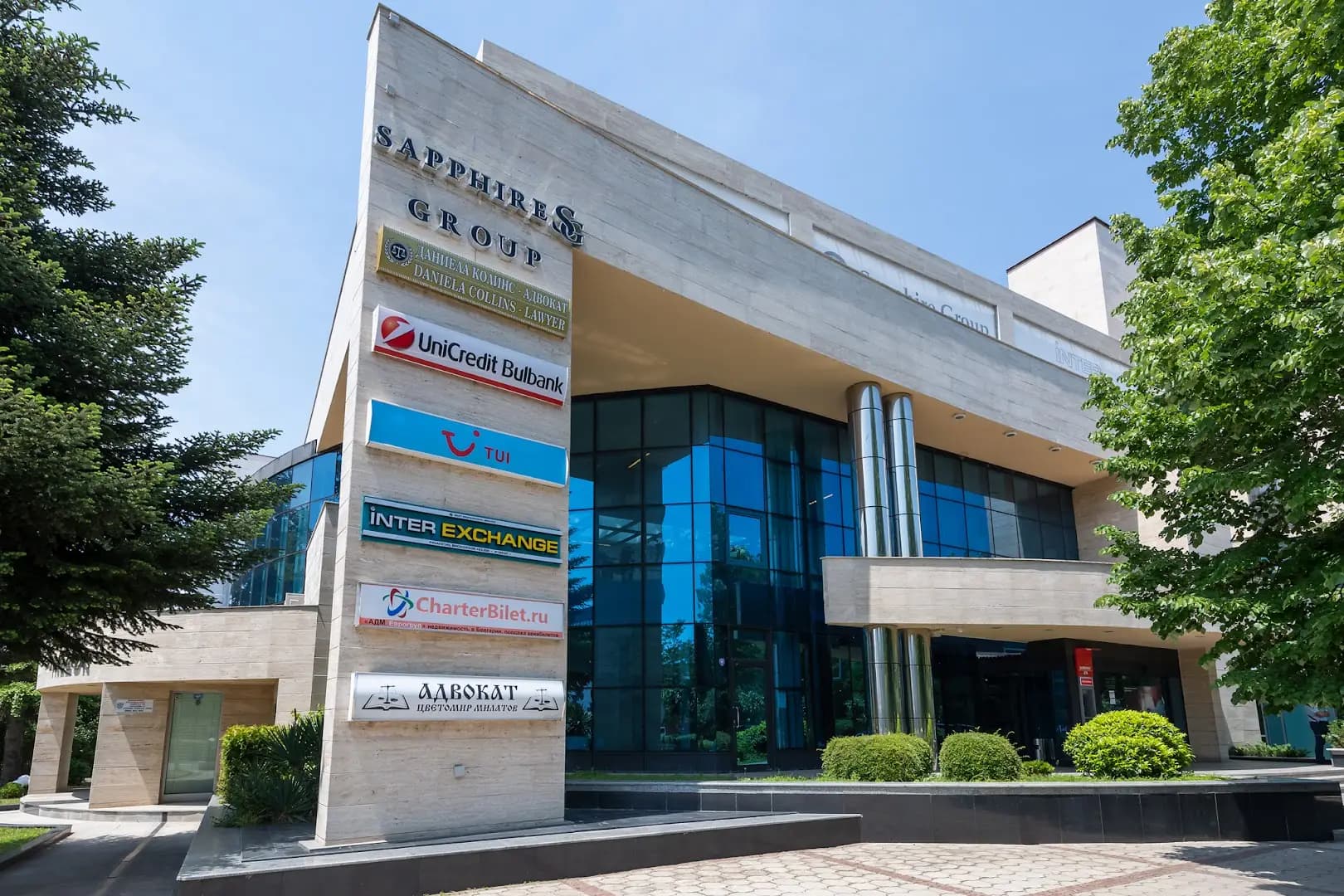 Resales Properties in Bulgaria: Collins Estates Sunny Beach
