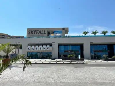Skyfall Infinity Pool
