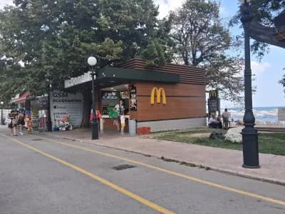 Макдоналдс