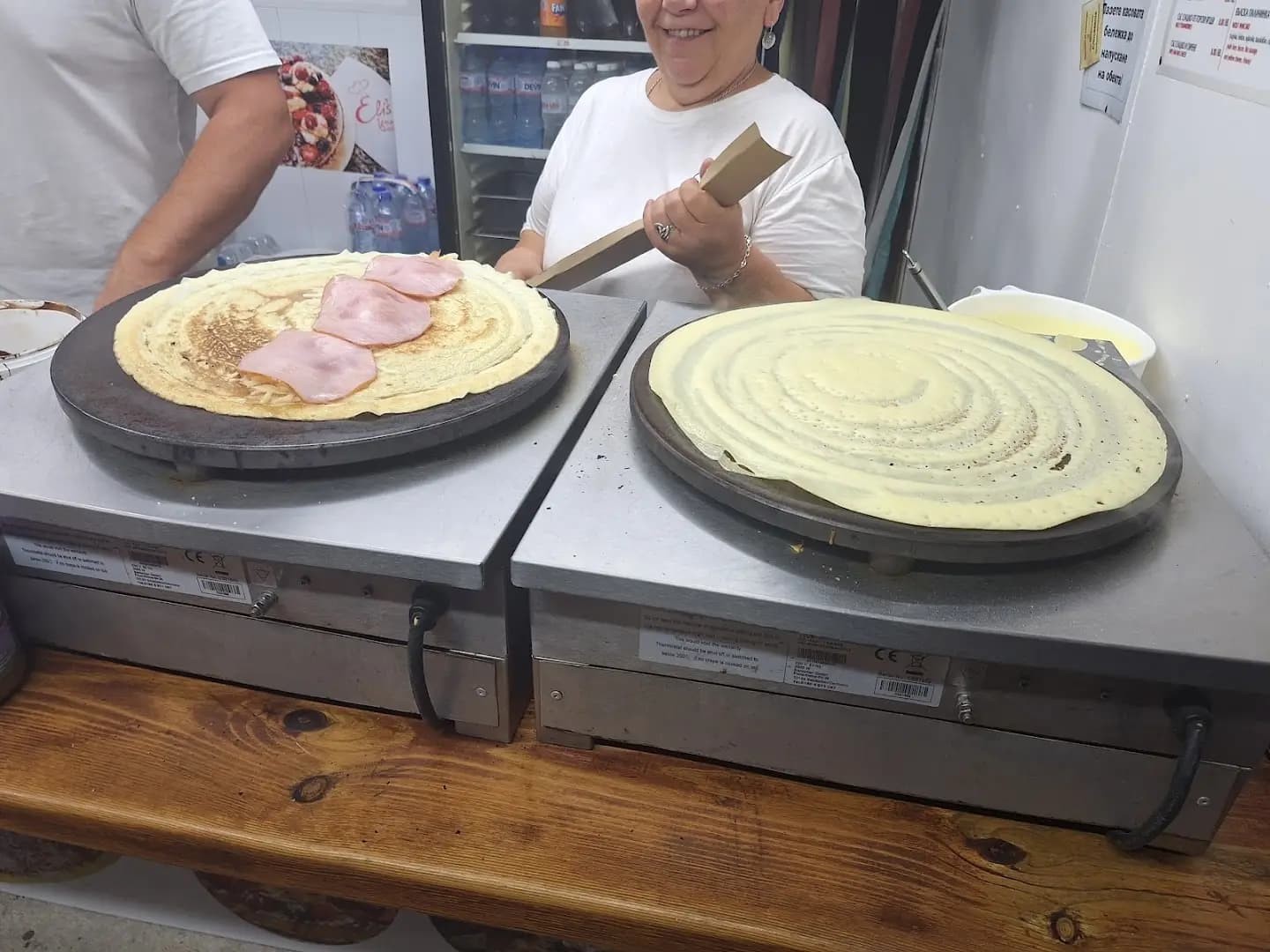 Elis' Pancakes and Waffles