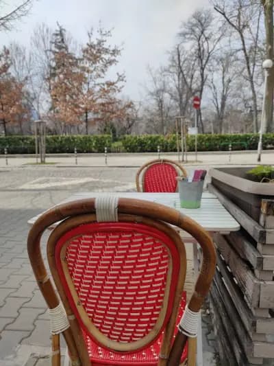 Social Park При Меги