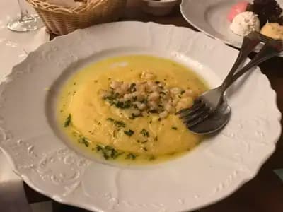 Голдън Неро